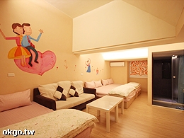 �{�ү��ΡD Holiday House���ήM��-Holiday House-�w�֮ɥ�