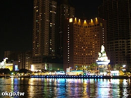 �w����{�L�����ȹC�]��