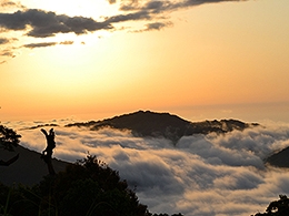 新竹尖石．高台山露營區-傍晚的雲海