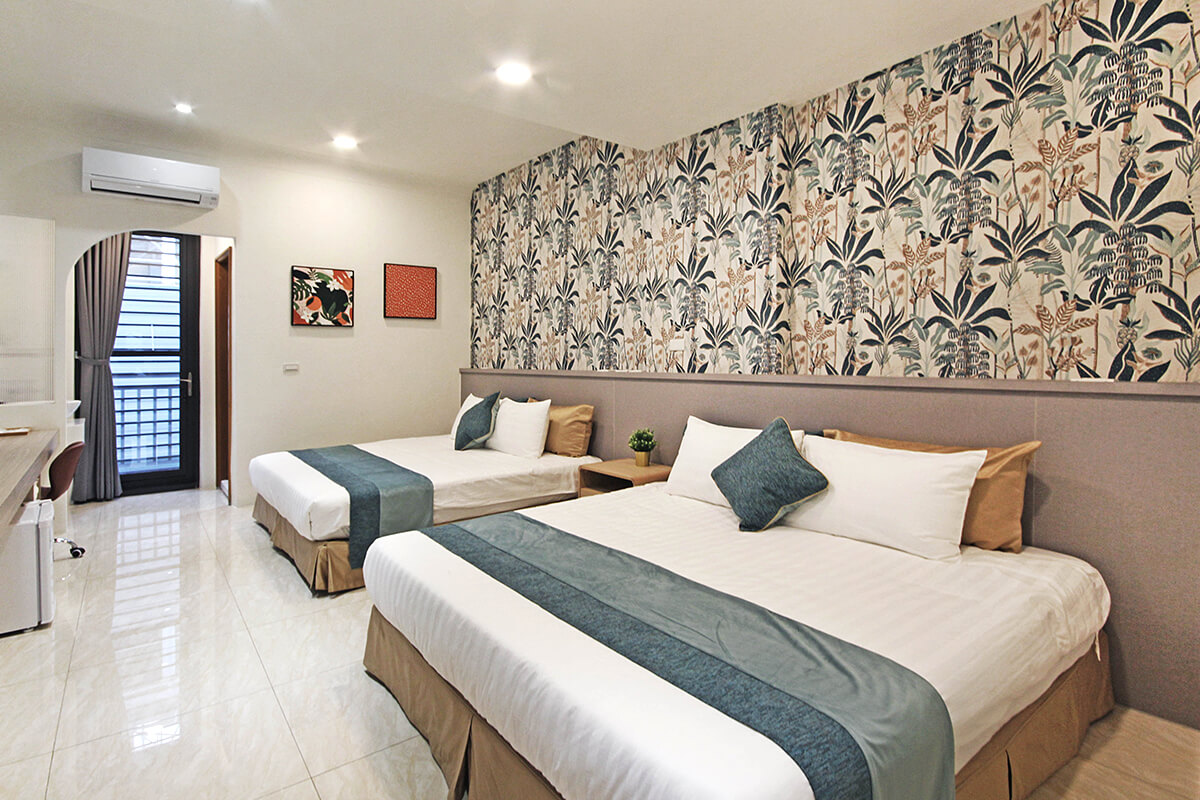 屏東枋寮駅海民宿302四人房