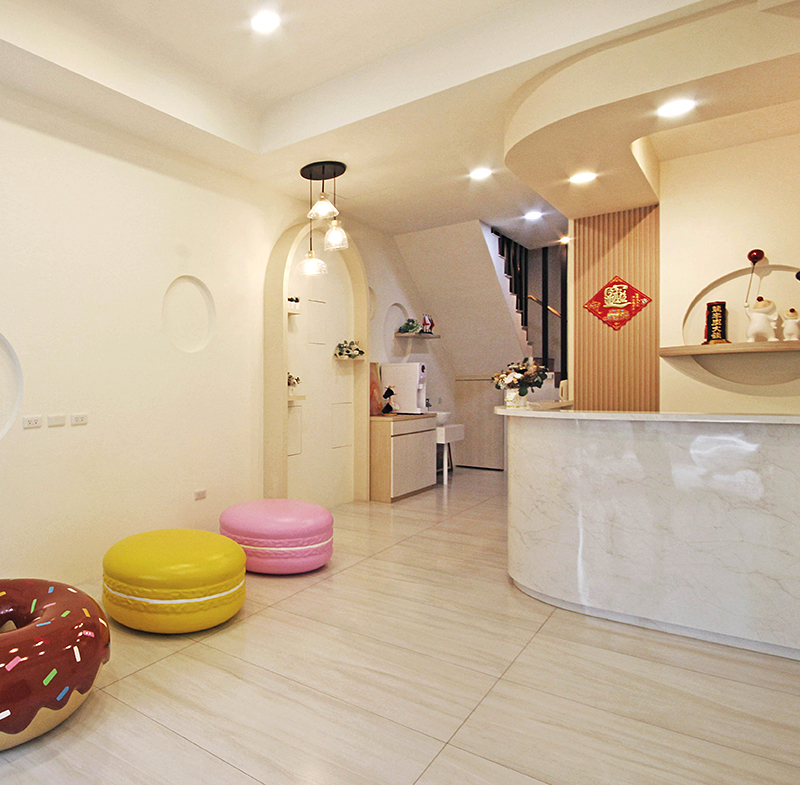 屏東枋寮駅海民宿大廳