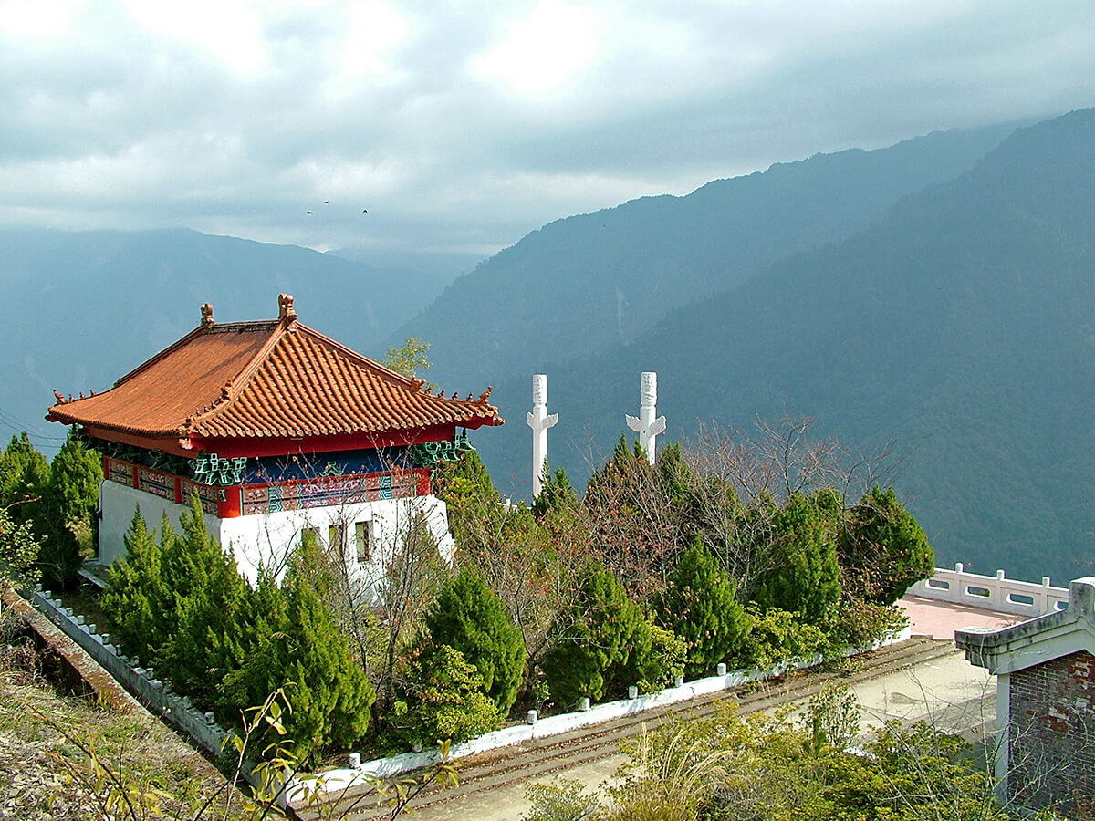 長青祠景點