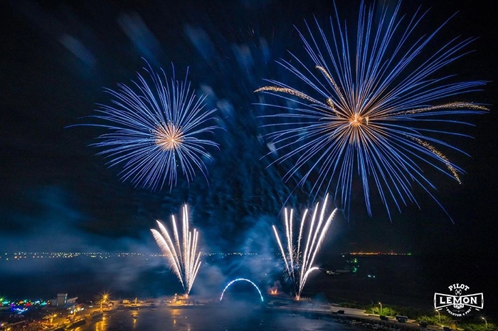 王功漁火節來囉 今年不僅煙火絢麗 卡司也超強大的啦 彰化新聞玩全台灣旅遊網