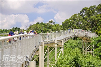 卦山天空步道，喚醒沉睡已久的白色巨龍