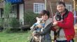 台北林先生 陪太太回外婆家 超幸福的兩隻狗狗