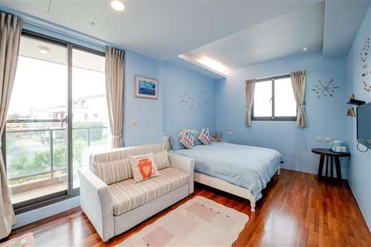 2F 淺藍雙人套房
相片來源：宜蘭米哈斯Mijas民宿
