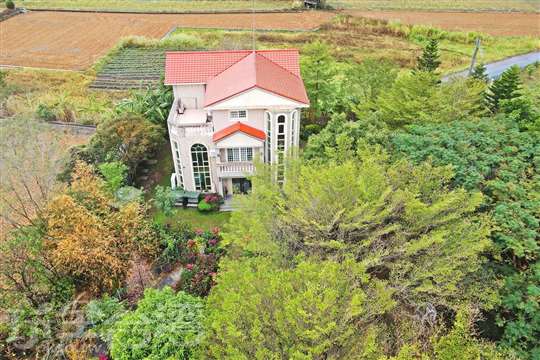 
相片來源：新竹內灣田園春曉包棟民宿