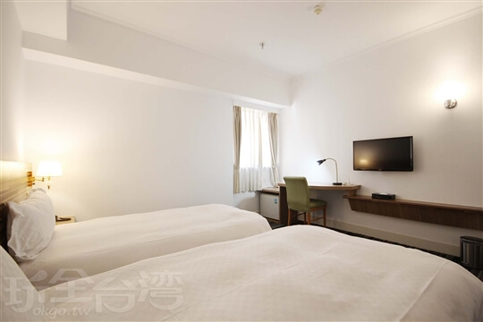 雙人房（兩小床）
相片來源：新朝代飯店