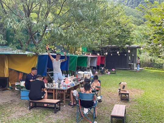 
相片來源：新竹五峰露營區‧移動城堡露營