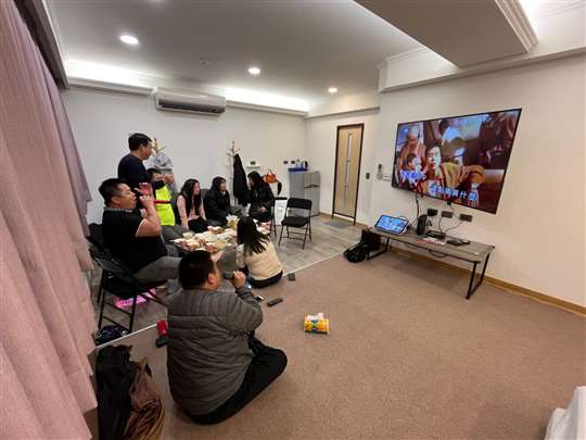 6~10人KTV家庭房
相片來源：淡水捷運民宿‧淡水嶘