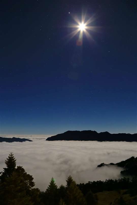 清境+合歡山：日出‧觀星‧雲海解說專案(心動-新棟)