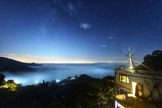 雲海季開跑了!趕快預約訂房欣賞壯麗雲海~