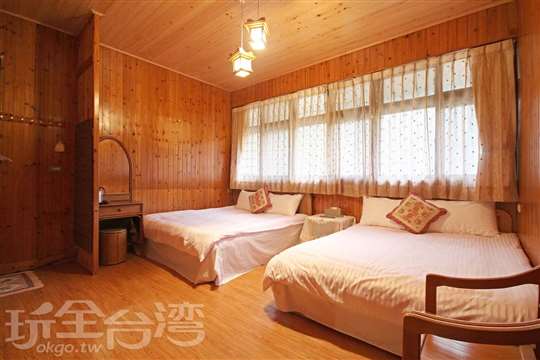 溪頭辰宣住宿(溪頭商店街內)