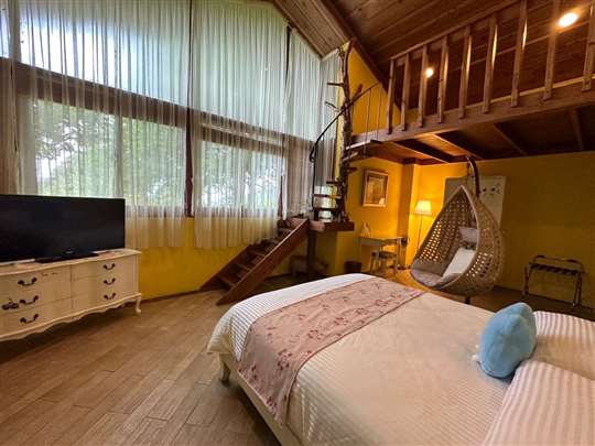 溪頭騰芳居禪之民宿