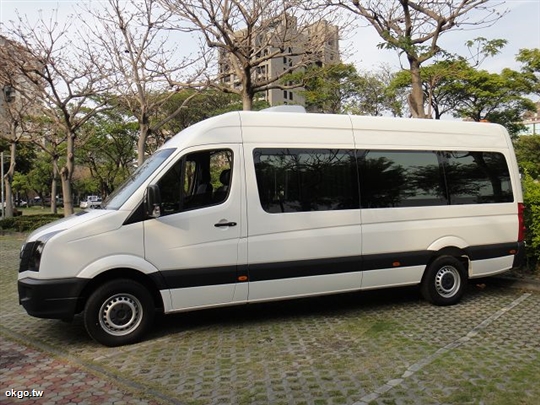 悠遊接送．台灣旅遊包車．機場高鐵接送