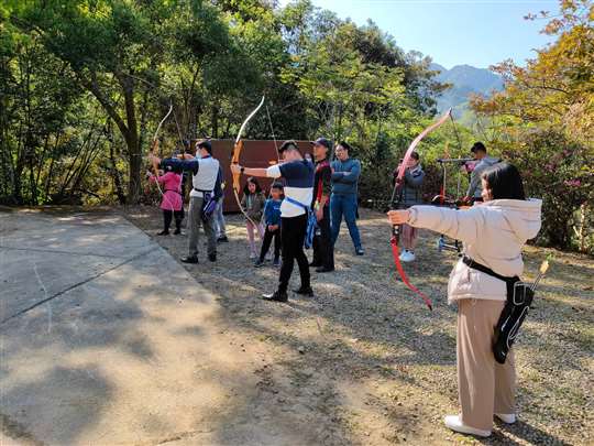 一泊一食 ~射箭體驗課程、攀樹體驗課程~預約開跑
