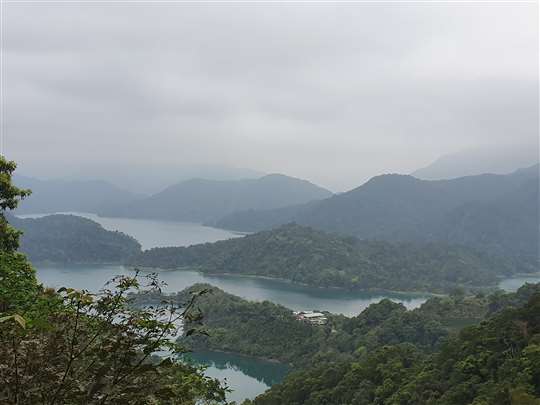 宜蘭包車自由行～小吳旅遊車隊
