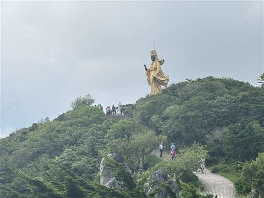 宜蘭包車自由行～小吳旅遊車隊