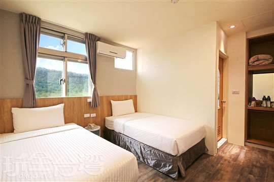 精緻雙床房(二小床)