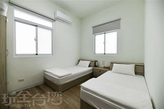 頂隙3房雙人房