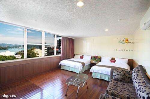 【新四人湖景大套房】11