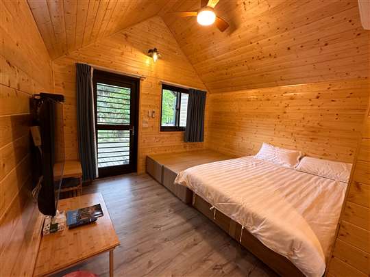 A區小木屋雙人房（１張標準雙人床）