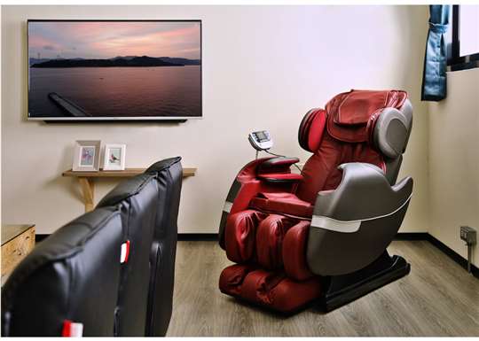 台南民宿12人包層｜每人792元｜2層一房18坪｜幸福滿屋｜近花園夜市｜台南親子住宿推薦