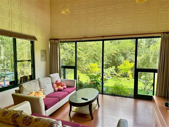 歡迎光臨內灣尖石民宿‧花田梯下