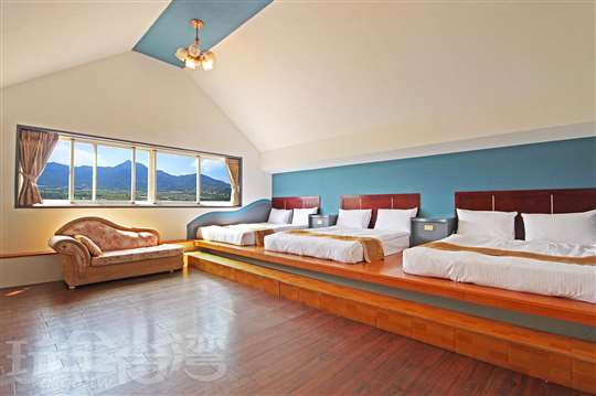 日月潭活盆地景觀渡假山莊&山頂玻璃屋私房菜
