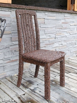 咖啡豆做的椅子
